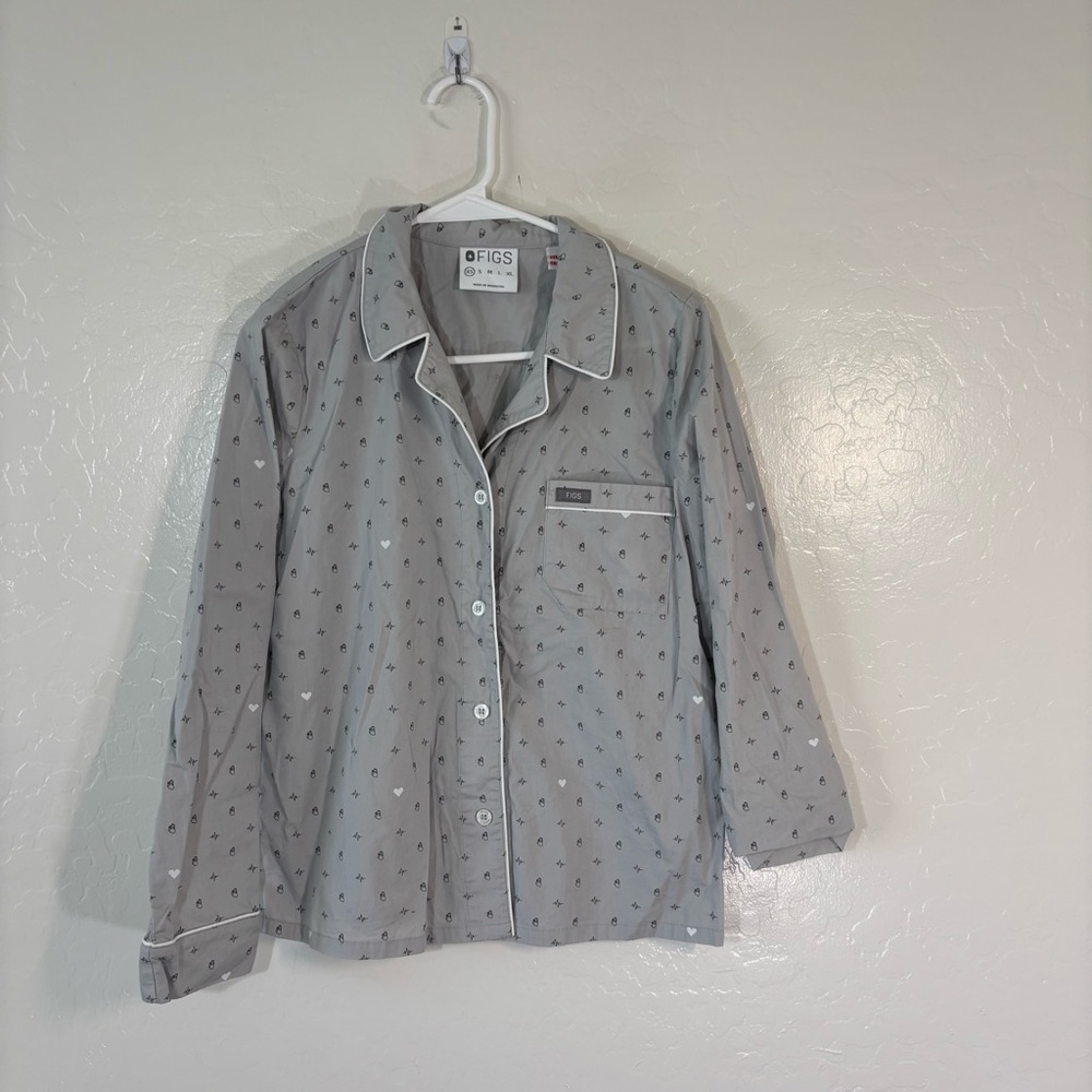 Figs Dream Big Pajama Button Front Top Women XS Front Pocket